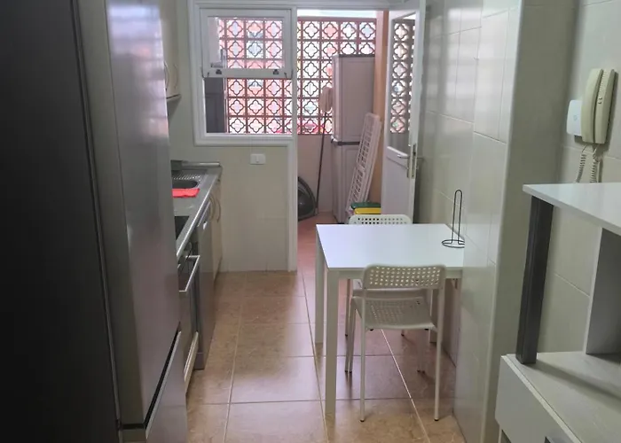 아파트 Brisas Del Mar Eddy,,air,wifi 칸델라리아