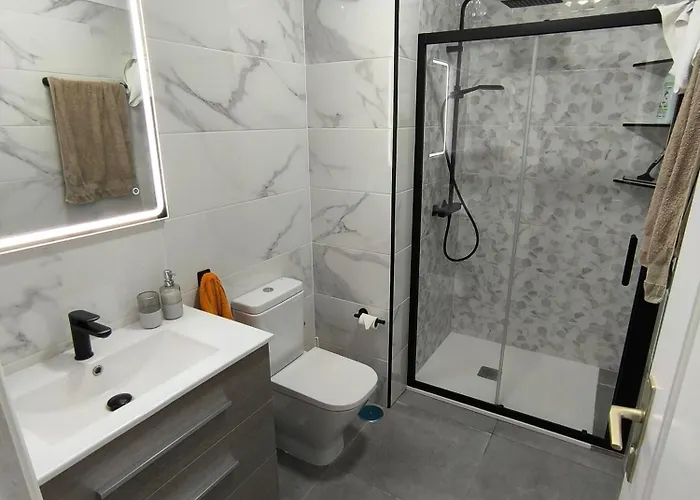 Brisas Del Mar Eddy,,air,wifi 칸델라리아